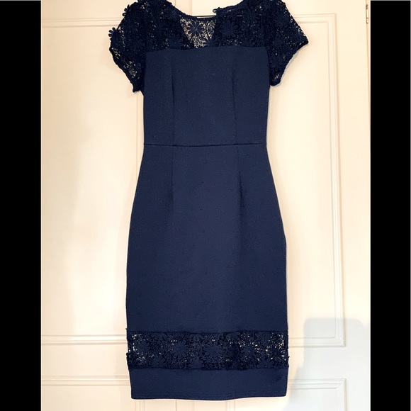 Dorothy Perkins Dresses & Skirts - DOROTHY PERKINS- MIDI DRESS